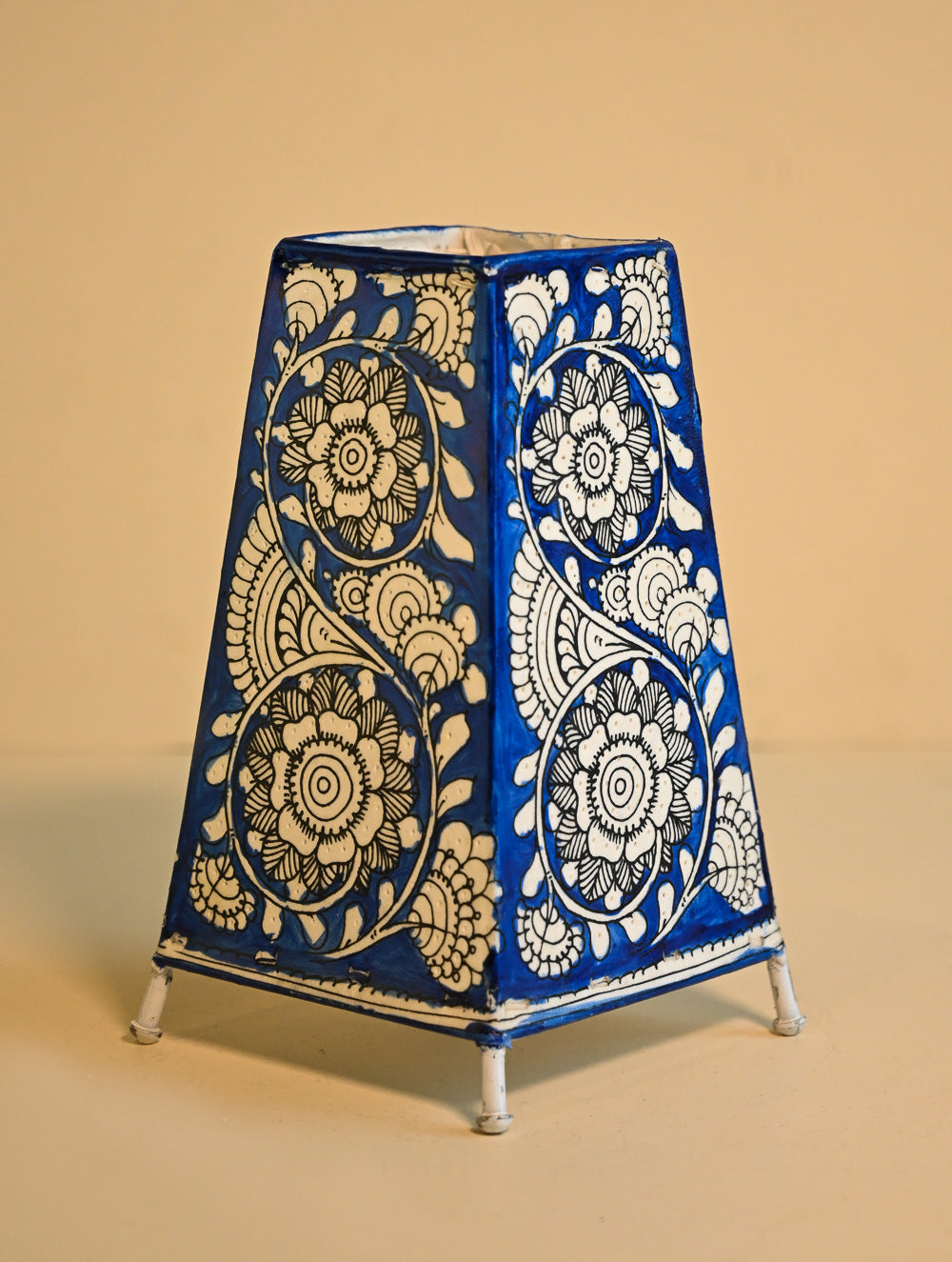 Andhra Leather Craft Lamp Shade - Neelam Puvulu