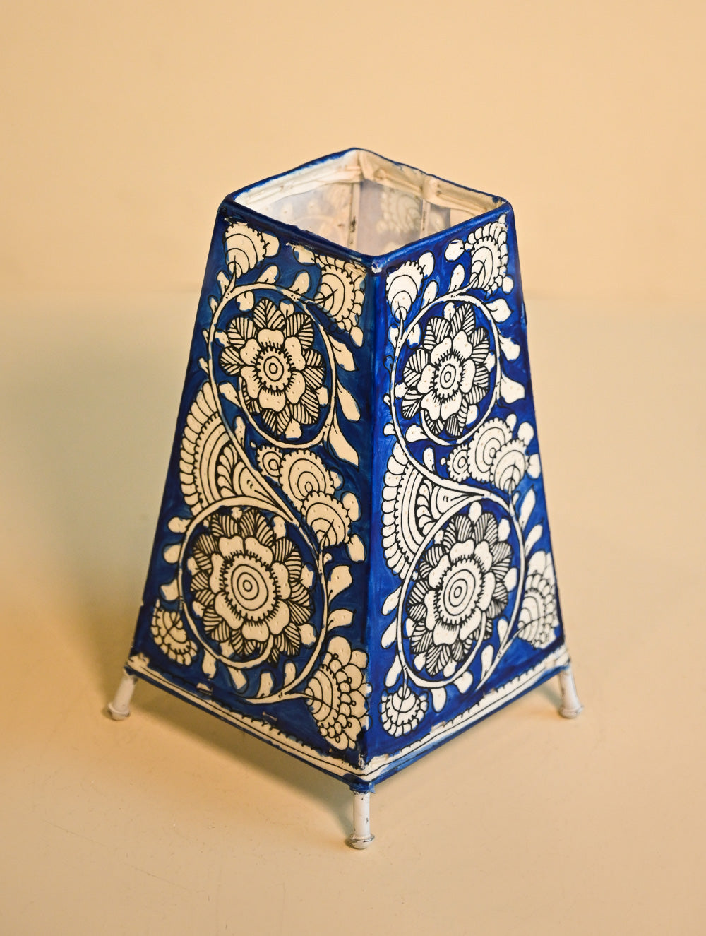 Andhra Leather Craft Lamp Shade - Neelam Puvulu