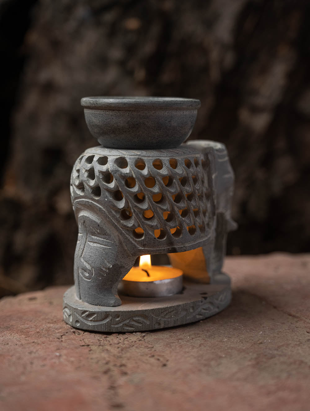Carved Filigree Elephant Stone Aroma Oil Diffuser (4" x 4'')