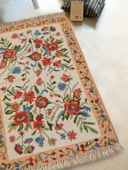 Handwoven Kilim Rug - Cream Bouquet