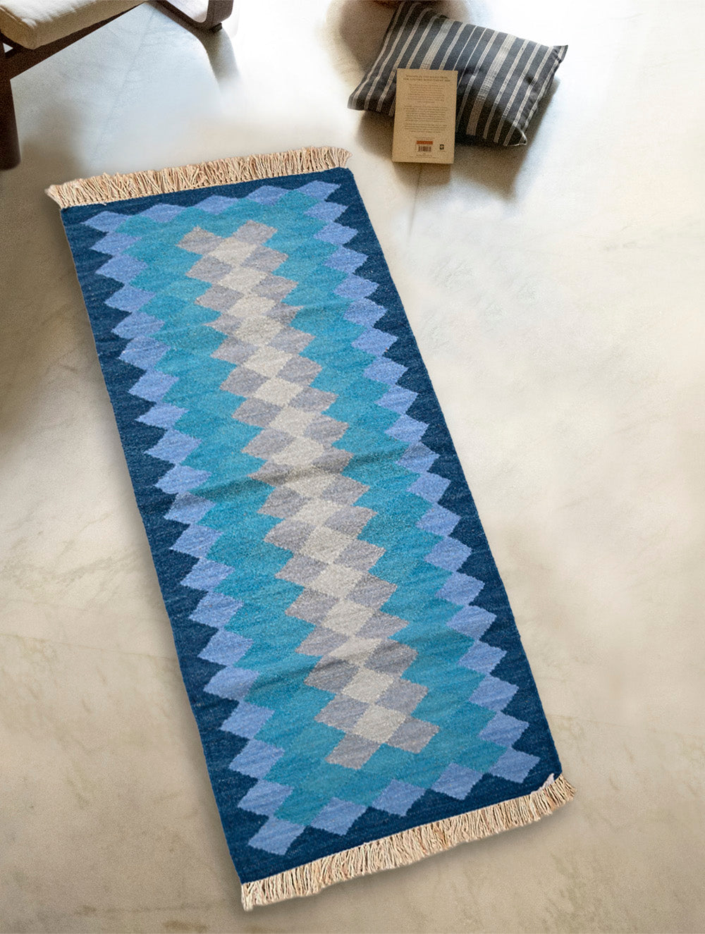 Handwoven Kilim Rug - Blue Gradience