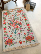 Handwoven Kilim Rug - Vintage Bouquet (Length 6ft x Width 4ft)
