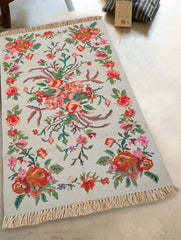 Handwoven Kilim Rug - Vintage Bouquet (Length 6ft x Width 4ft)