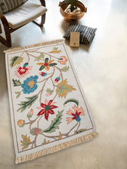Handwoven Kilim Rug - Ivory field