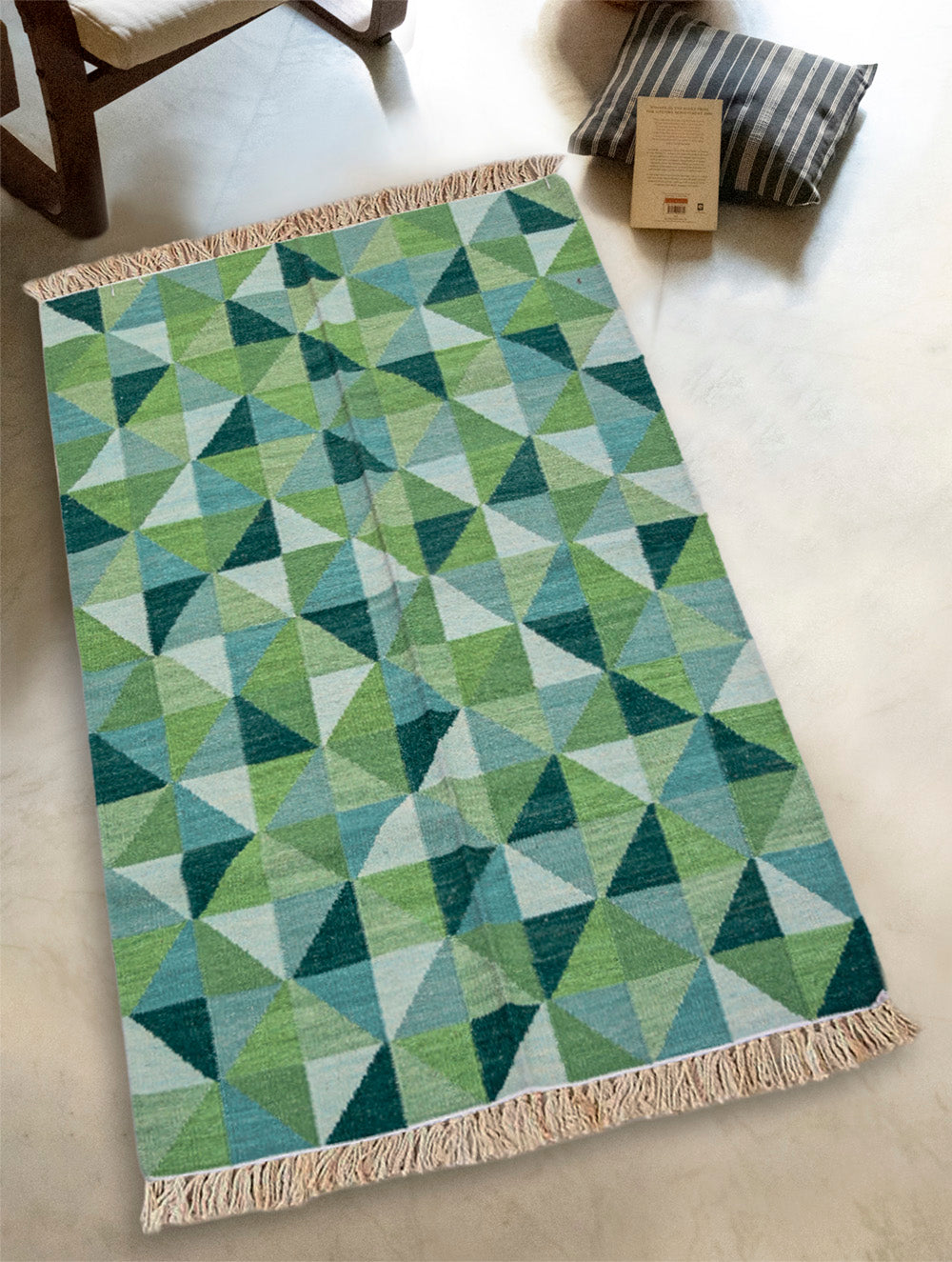 Handwoven Kilim Rug - Green Gradience