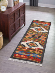 Handwoven Kilim Rug - Charcoal Layers (Length 6 ft x Width 2ft)