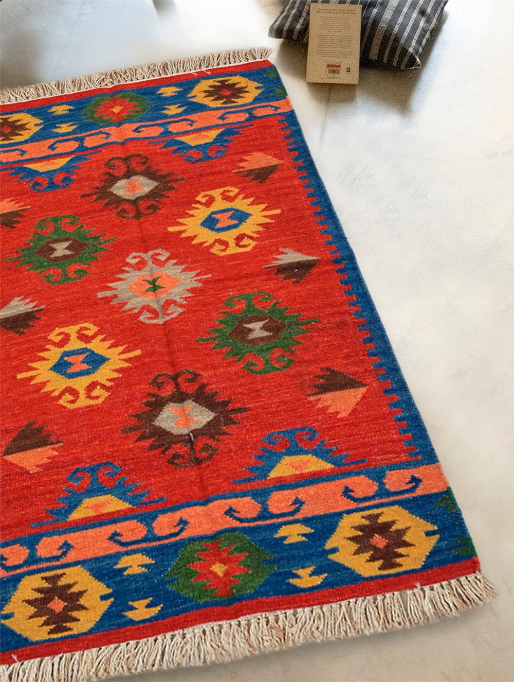 Handwoven Kilim Rug - Scarlet Medallion