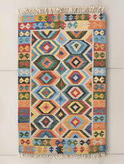 Handwoven Kilim Rug - Geometric Borders (Length 6ft x Width 4ft)