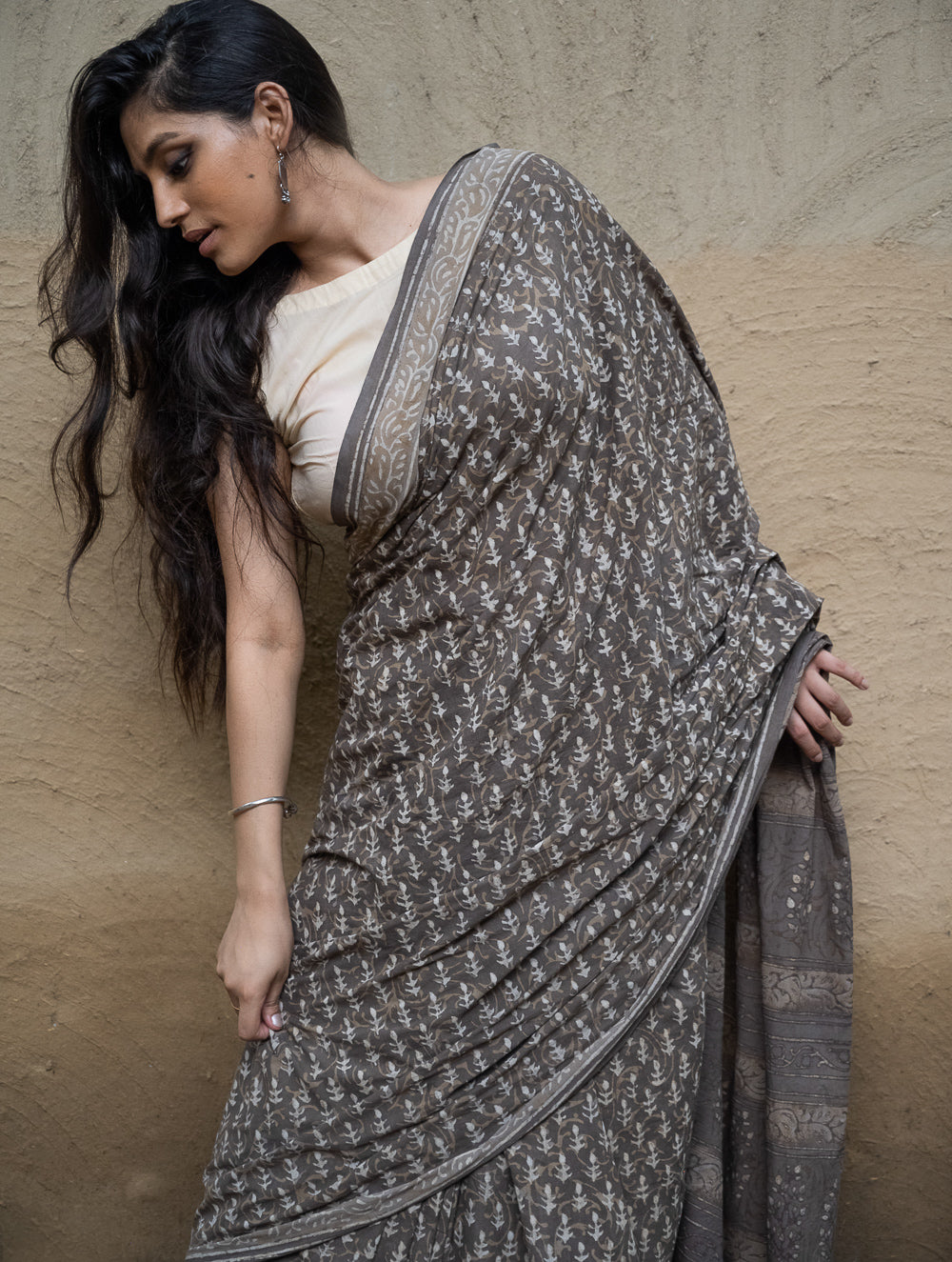 Dabu Hand Block Printed Mul Cotton Saree - Brown Florets