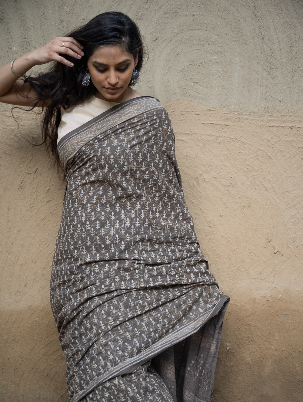 Dabu Hand Block Printed Mul Cotton Saree - Brown Florets