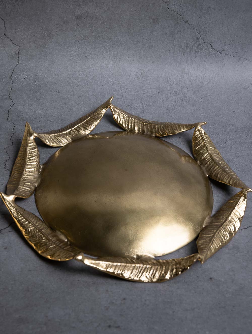 Exclusive Brass Curio / Plate - Mango Leaf