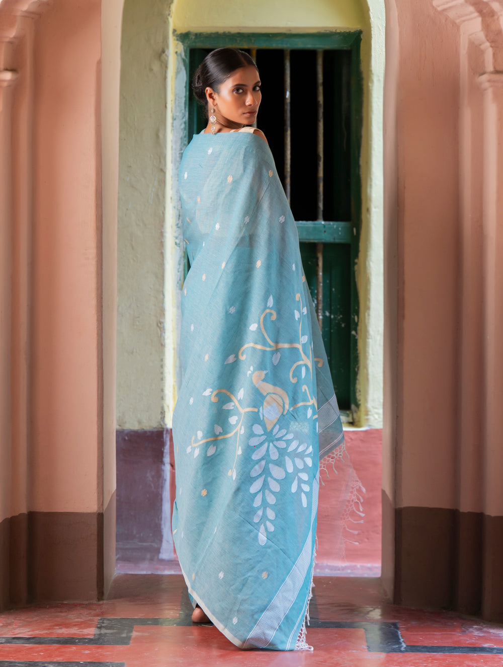 Exclusive Soft Handwoven Bengal Cotton Jamdani Saree - Blue Raga