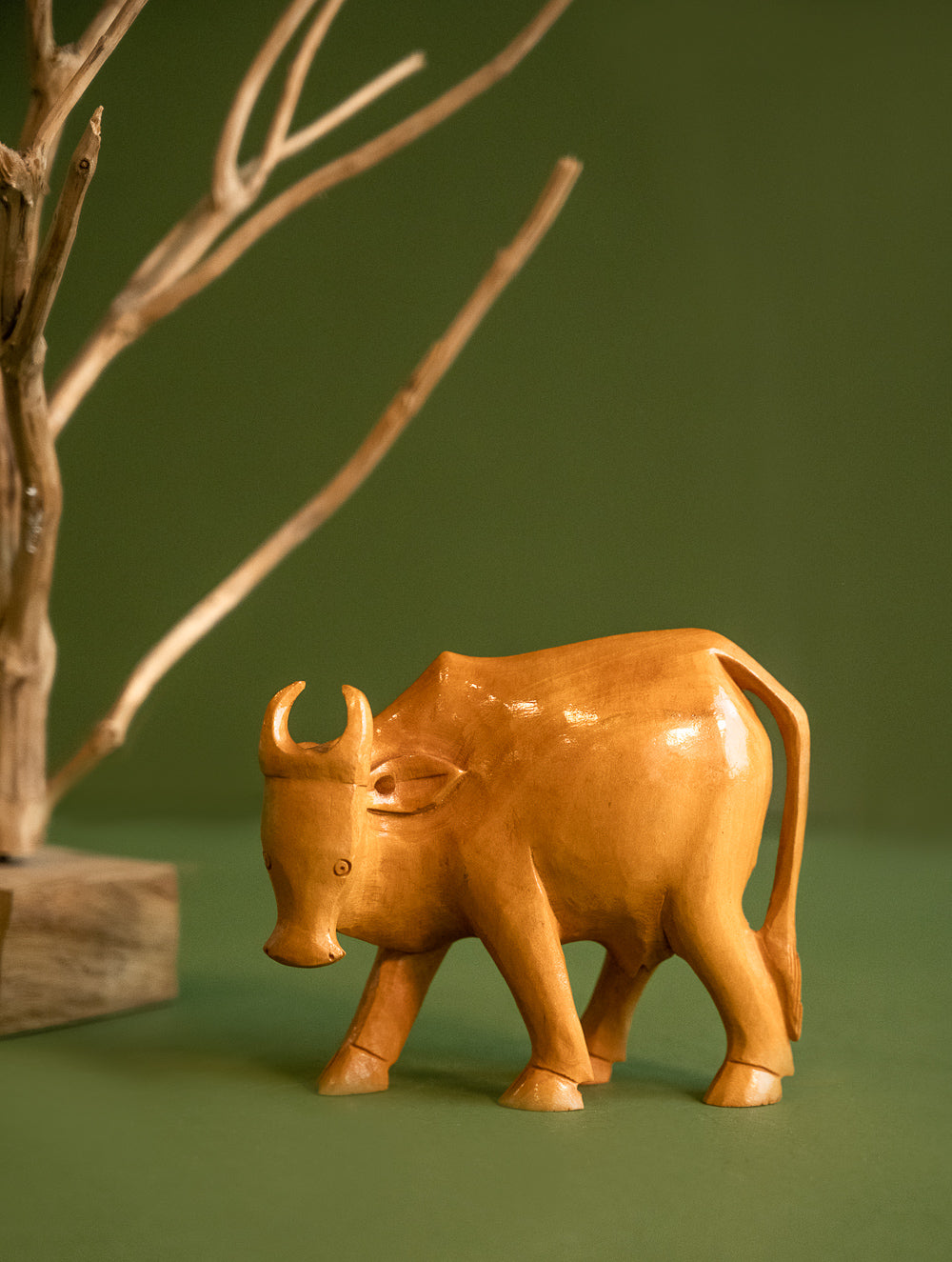 Exquisite Handcrafted Wooden Bull with Glossy Finish