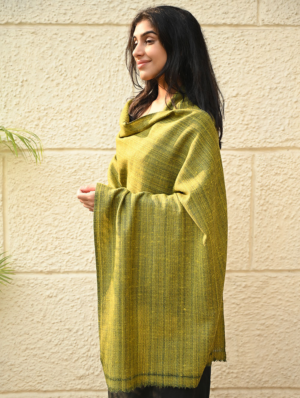 Fine, Soft Himachal Wool Self Striped Plain Stole - Henna Garden