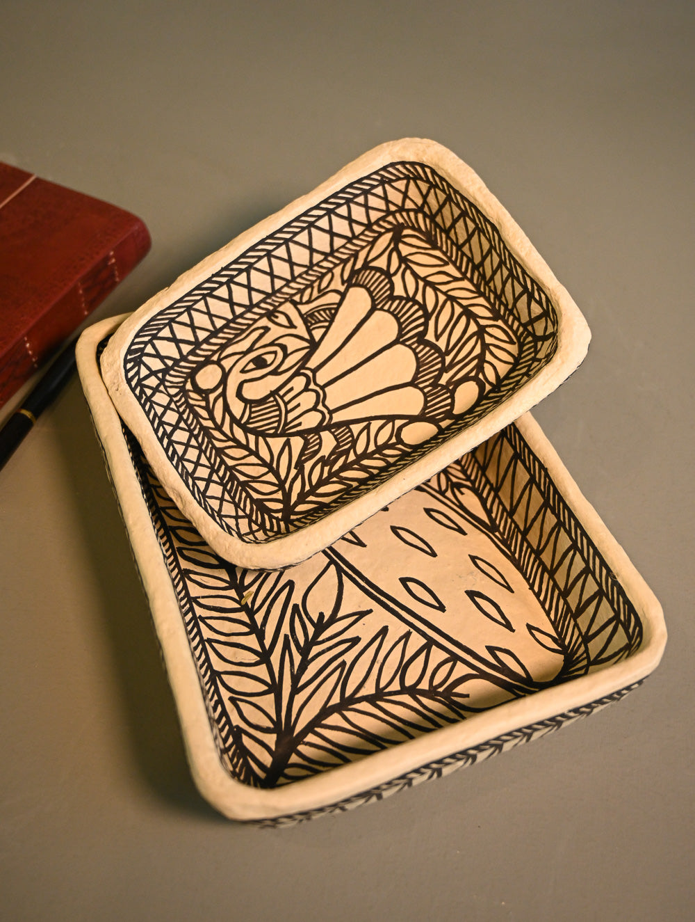 Hand Rendered Madhubani Papier Mache Organiser Trays - Mayur Joda (Set of Two)