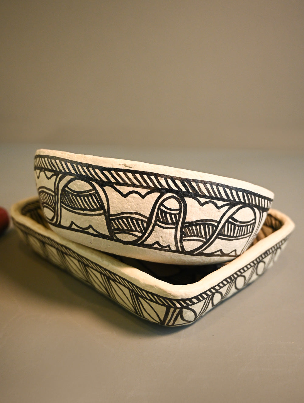 Hand Rendered Madhubani Papier Mache Organiser Trays - Mor Bagh (Set of Two)