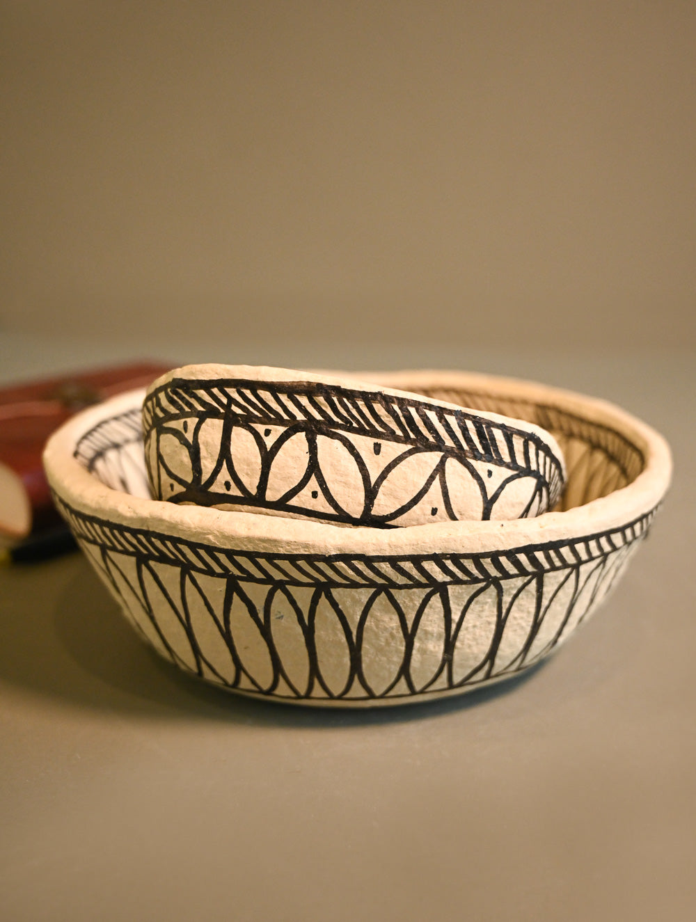 Hand Rendered Madhubani Papier Mache Organiser Trays - Piscine Pond (Set of Two)