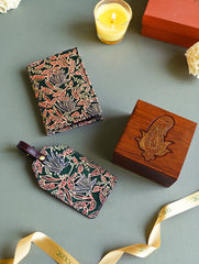 The India Craft House Heritage Gift Hamper - Tarakashi Travel Edit
