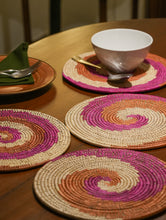 Load image into Gallery viewer, Handcrafted Sabai &amp; Khajur Place Mats - (Set of 5)