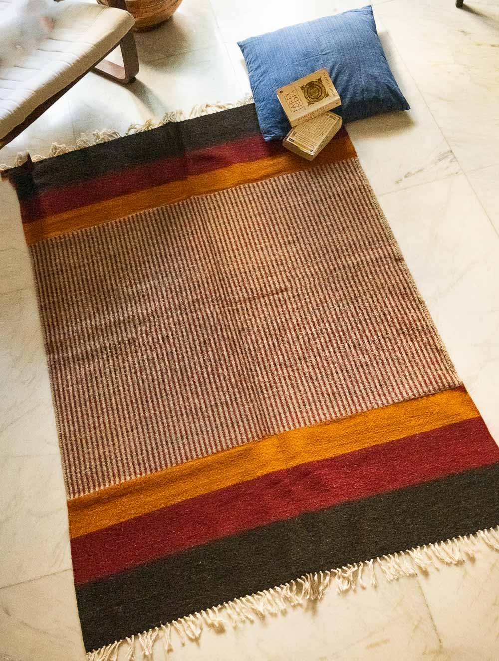 Handwoven Jawaja Rug - Warm Hues (6ft x 4ft)
