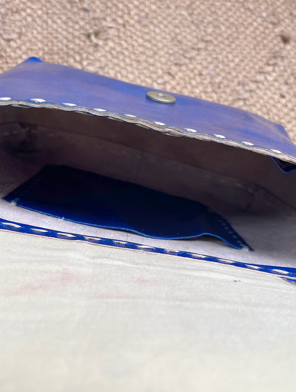 Jawaja Leather Bag with Contrasting Stitches
