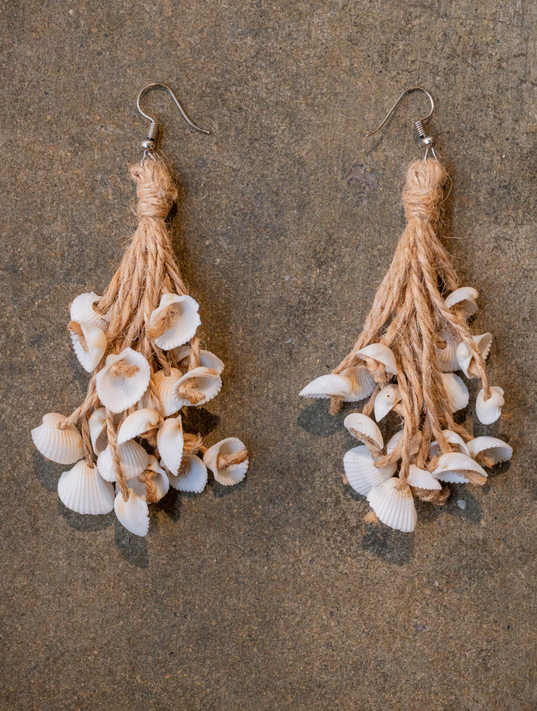 Light Weight Jute Earrings with Seashells