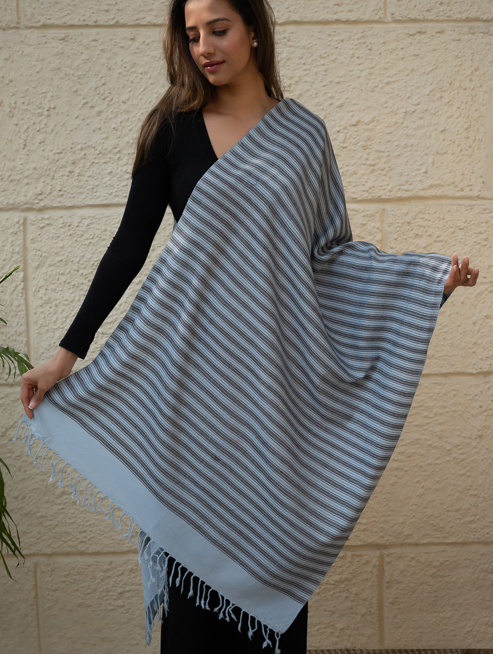 Light & Warm Merino Wool Kinnauri Stole - Cacao Link