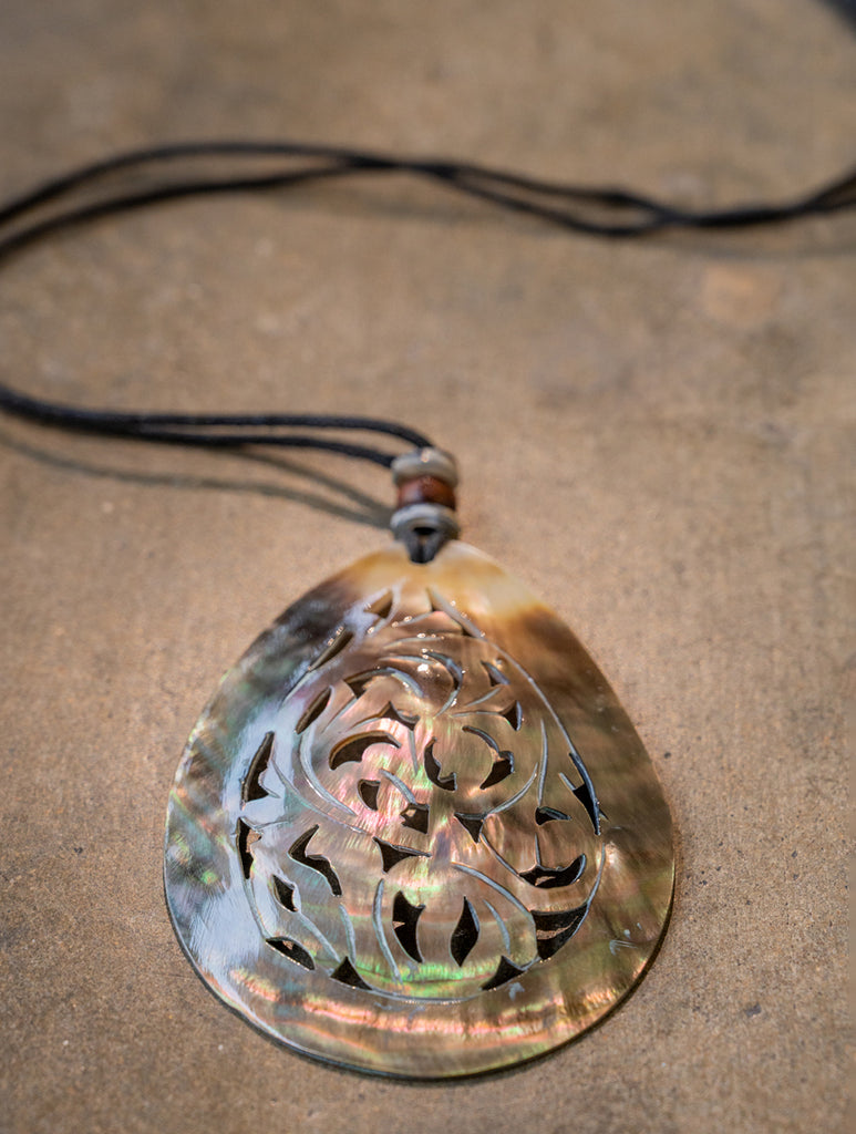 Mystic Dunes Shell Necklace
