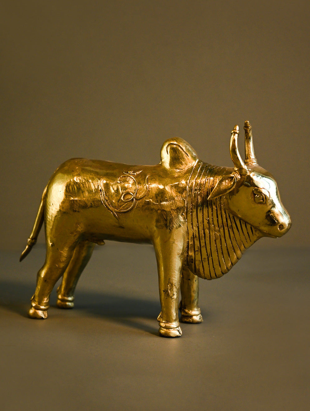 Large Dhokra Craft Curio - Sacred Sentinel