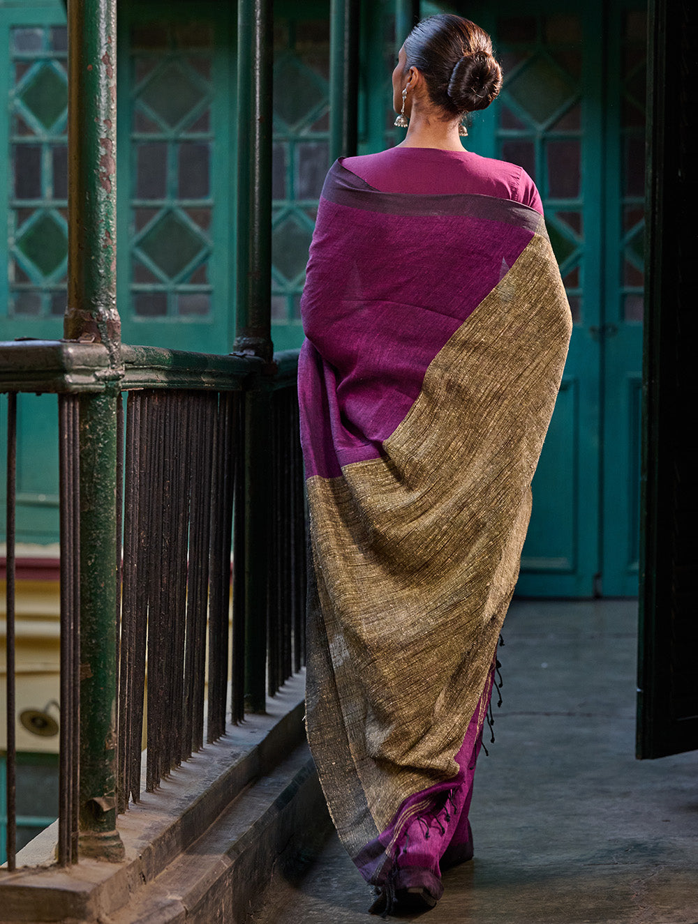 Bengal Vibes. Elegant Handwoven Linen Saree - Mulberry Patch