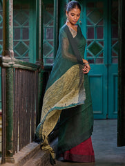 Bengal Vibes. Elegant Handwoven Patli Linen Saree - Forest Reverie