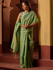 Bengal Elegance. Handwoven Tissue & Linen Saree - Sage Reverie
