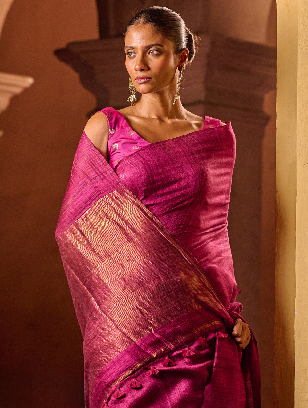 Bengal Elegance. Handwoven Soft Resham Matka Silk Saree - Berry Wine