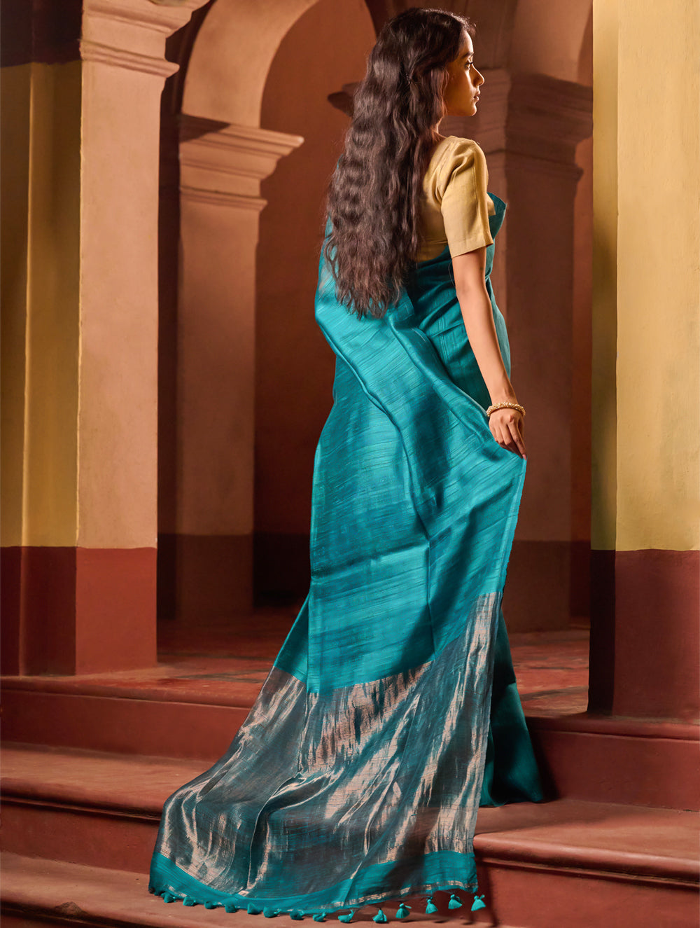 Bengal Elegance. Handwoven Soft Resham Matka Silk Saree - Peacock Teal