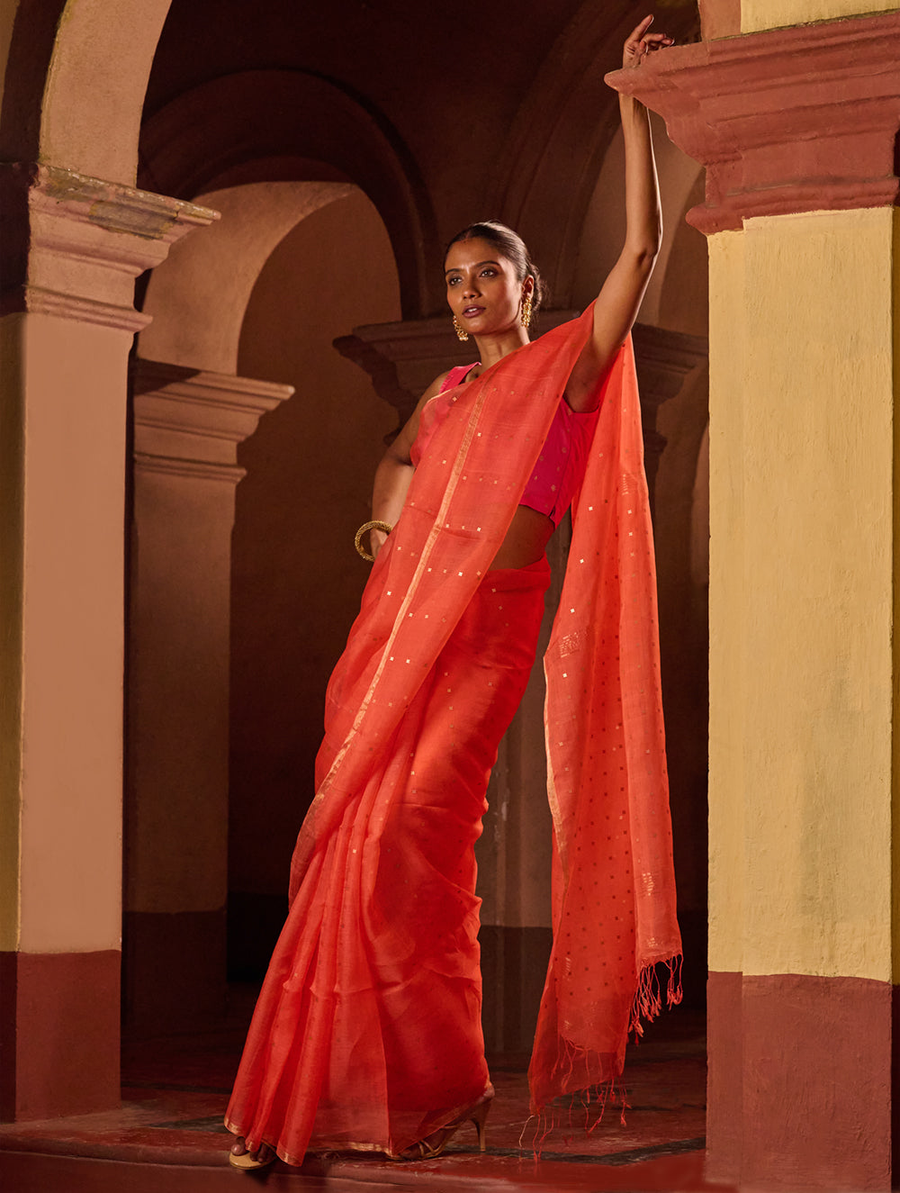 Bengal Elegance. Handwoven Sequinned Resham Silk Saree - Coral Blush