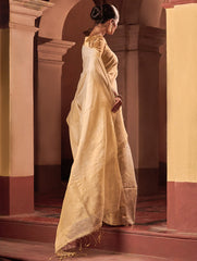 Bengal Elegance. Handwoven Tissue & Linen Saree - Soft Cream