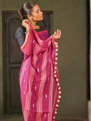 Bengal Vibes. Handwoven Jamdani Soft Mul Cotton Saree - Berry Blush