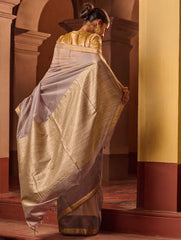 Bengal Elegance. Handwoven Silk Cotton Saree - Silver Ash