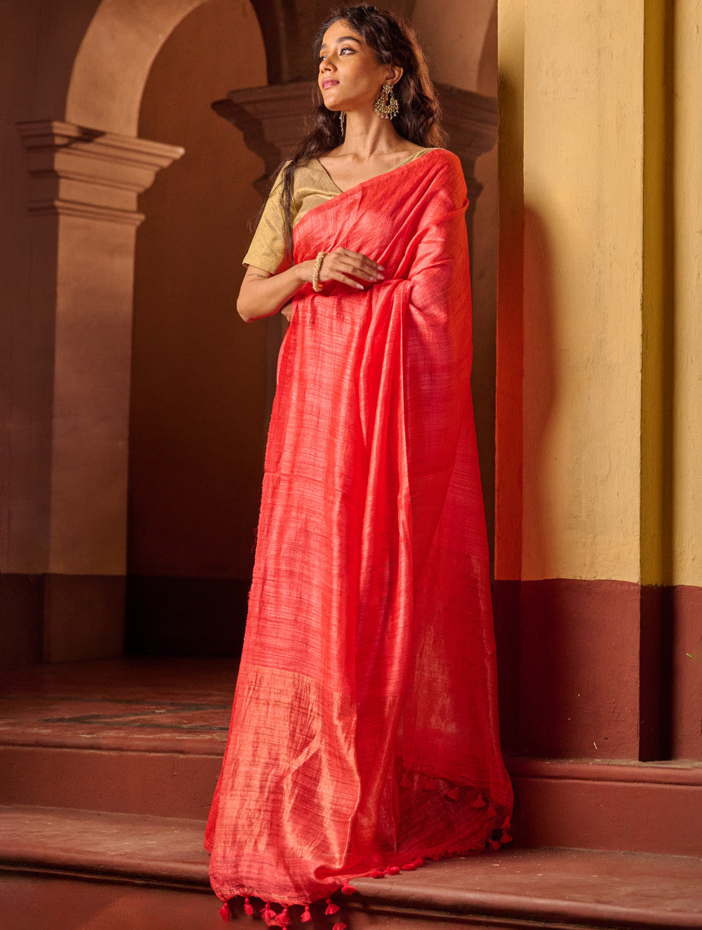 Bengal Elegance. Handwoven Soft Resham Matka Silk Saree - Warm Coral