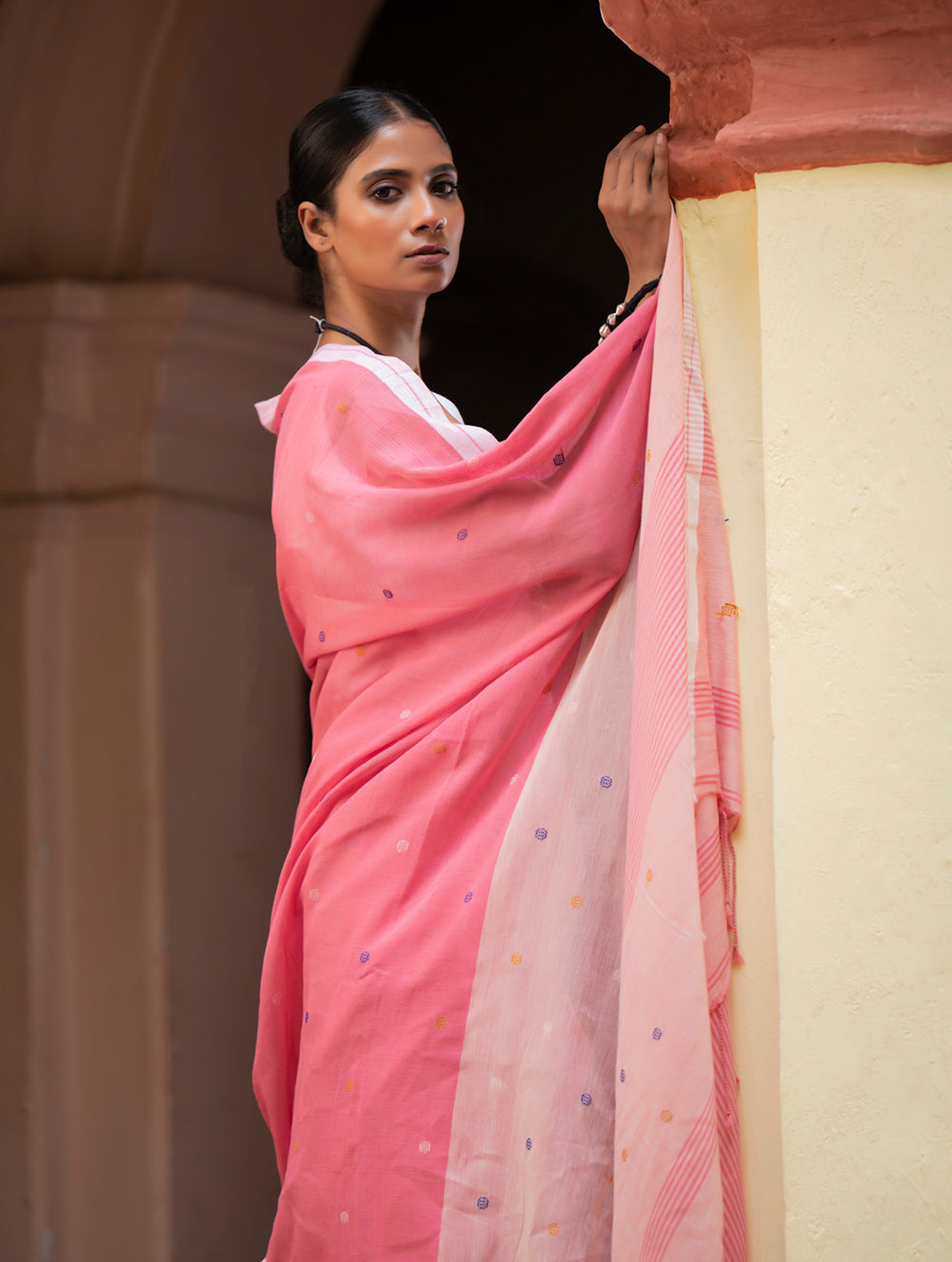Soft & Light. Handwoven Bengal Cotton Saree - Gulabsi