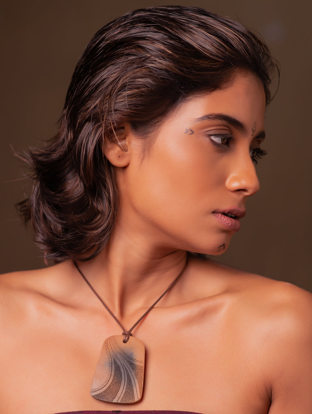 Sunbaked Story Necklace