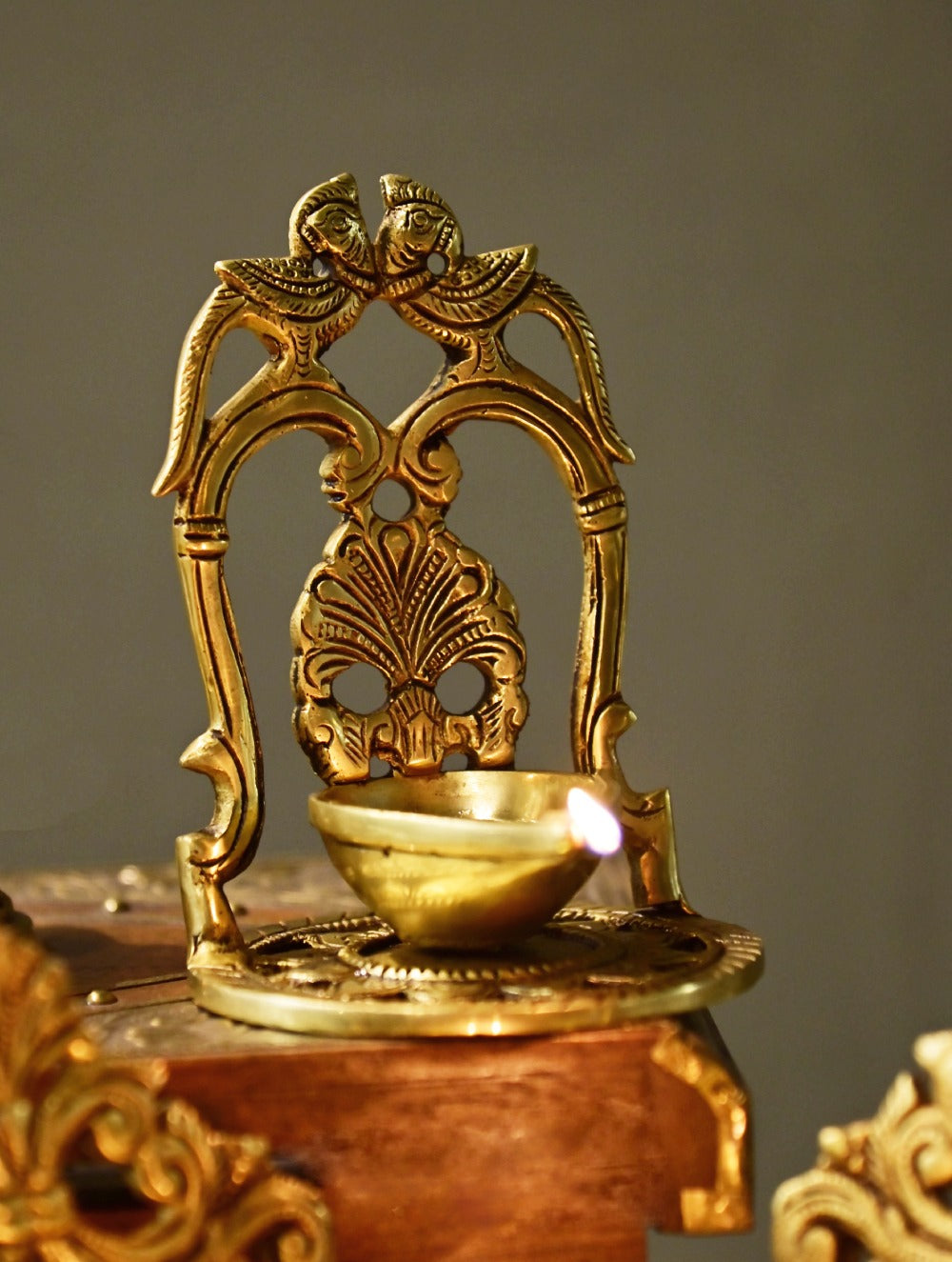 Brass Moulded Ornate Lamp - Swarna Deep