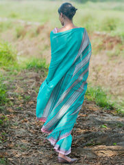 Bengal Weaves. Handwoven Soft Cotton Saree - Lagoon Bloom