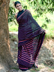 Bengal Weaves. Handwoven Soft Cotton Saree - Rose Grid