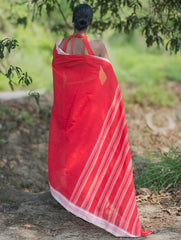 Bengal Weaves. Handwoven Soft Cotton Saree - Crimson Glow