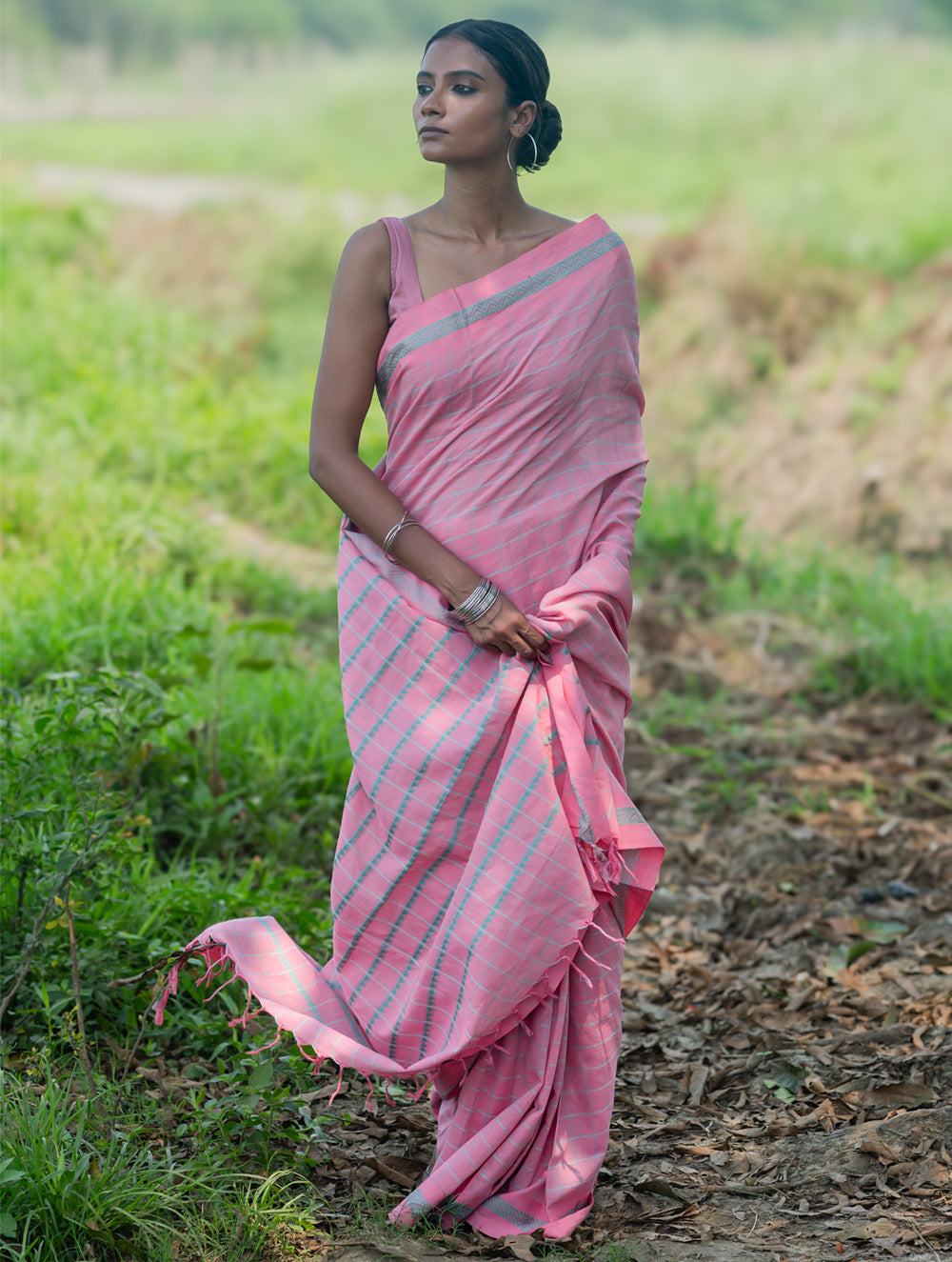 Bengal Weaves. Handwoven Soft Cotton Saree - Rose Mist
