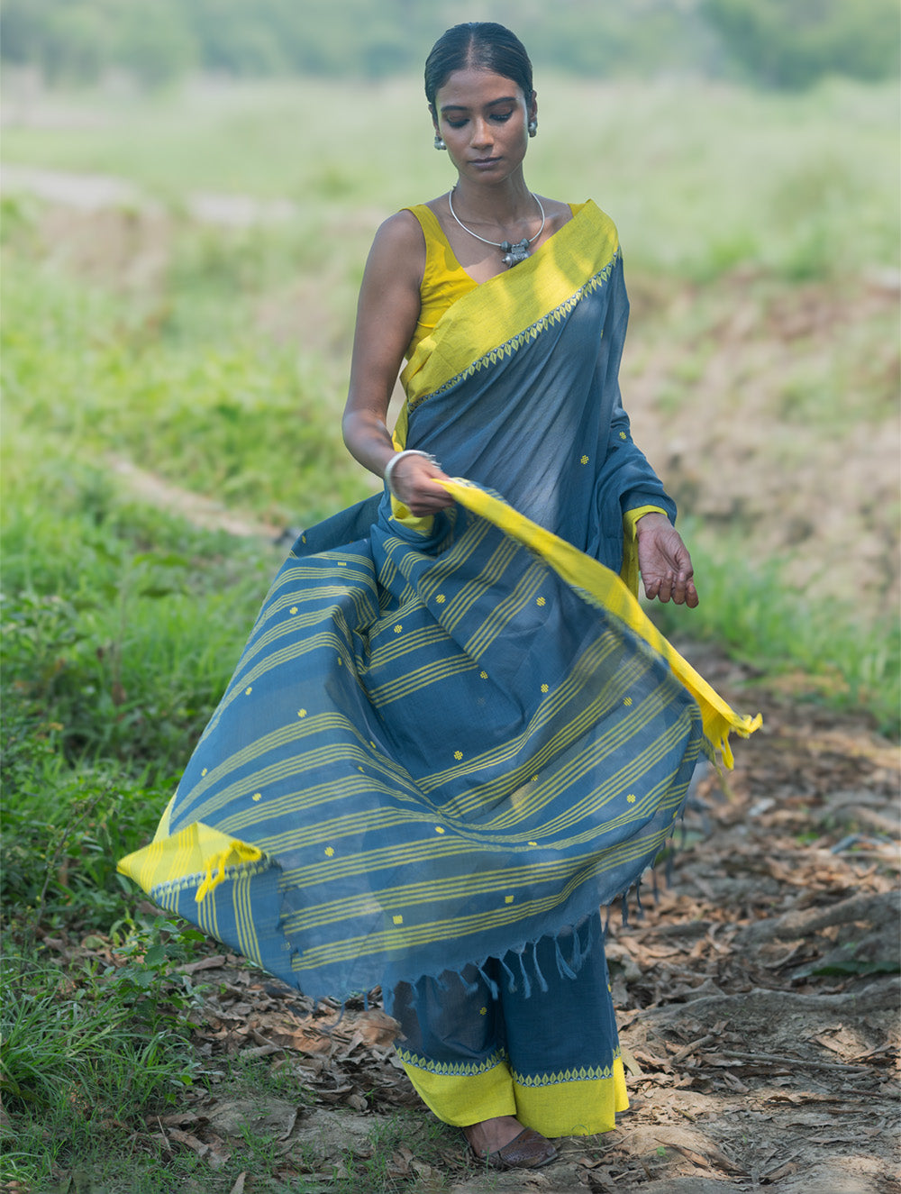 Bengal Weaves. Handwoven Soft Cotton Saree - Monsoon Lime