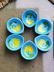 The Heritage Diya Collection: Jaipur Blue Pottery Diyas (Set of 6) & Aromatic Puducherry Candles (Set of 2) - Lotus Lumière