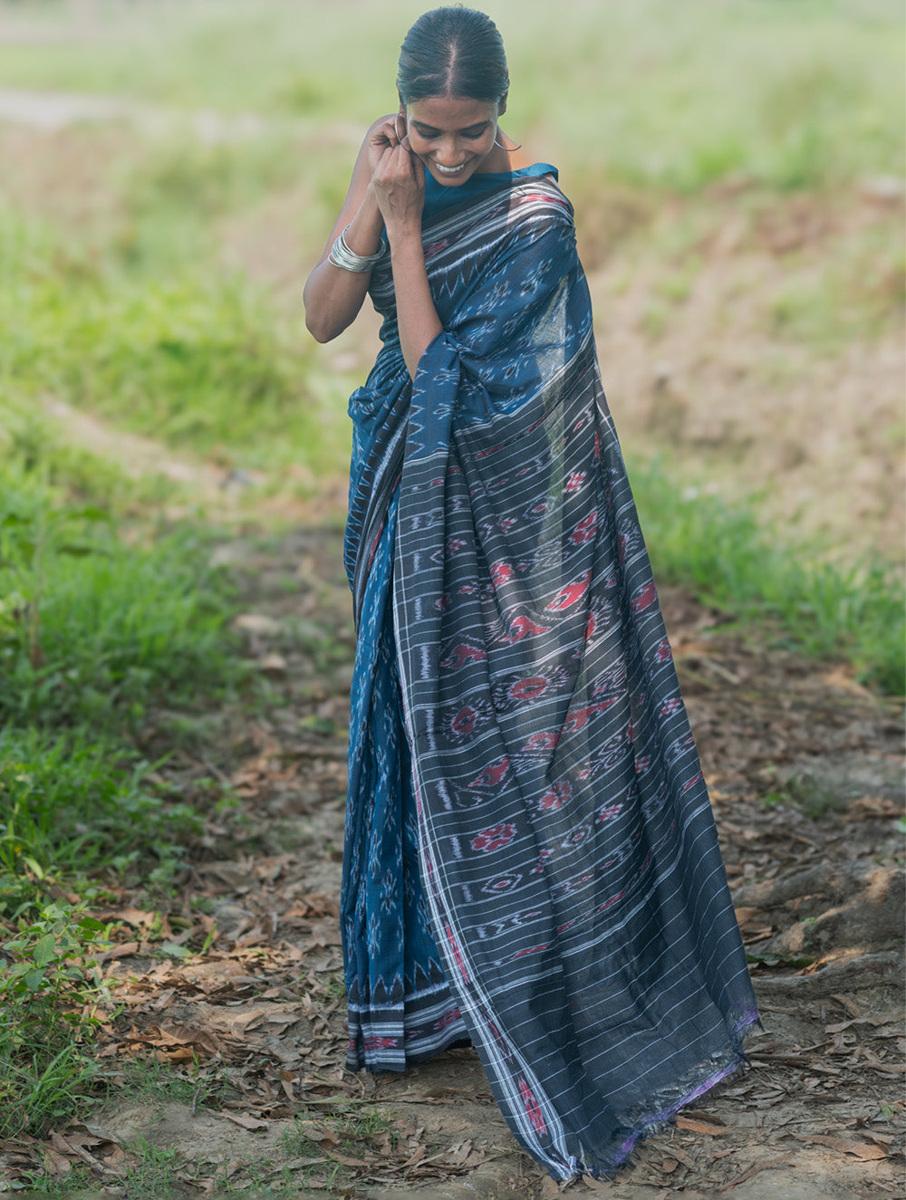 Sambalpuri Handwoven Ikat Soft Cotton Saree - Neel Nishith