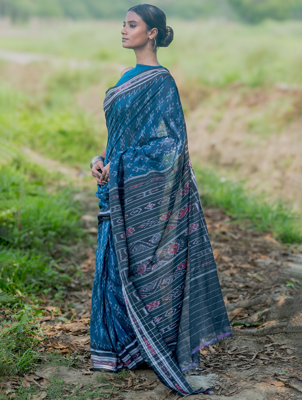 Sambalpuri Handwoven Ikat Soft Cotton Saree - Neel Nishith